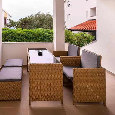 Daire Katarina With Terrace Baška