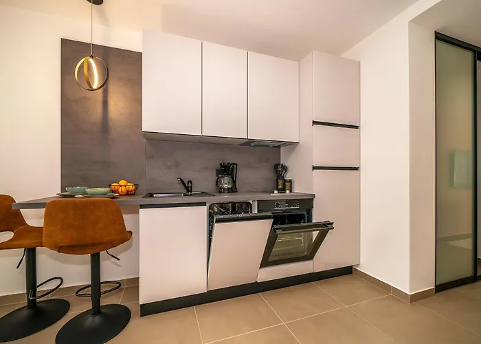 Katarina With Terrace Daire Baška