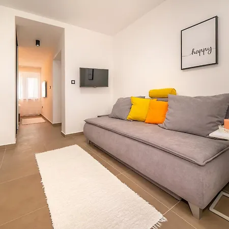 Katarina With Terrace Apartment Baska (Krk)
