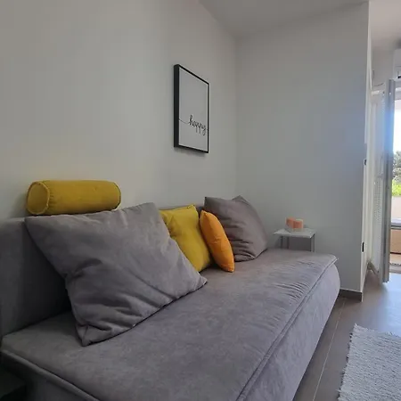 Apartment Katarina With Terrace Baska (Krk)